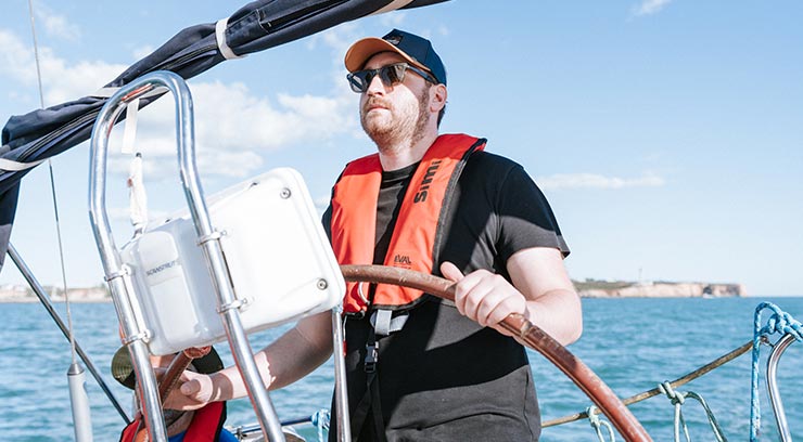 Our advanved sailing courses will stretch your seamanship skills to the highest level.